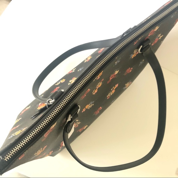 SOLD Coach Gallery Tote Black Floral Purse Wallet Set - Picture 4 of 12